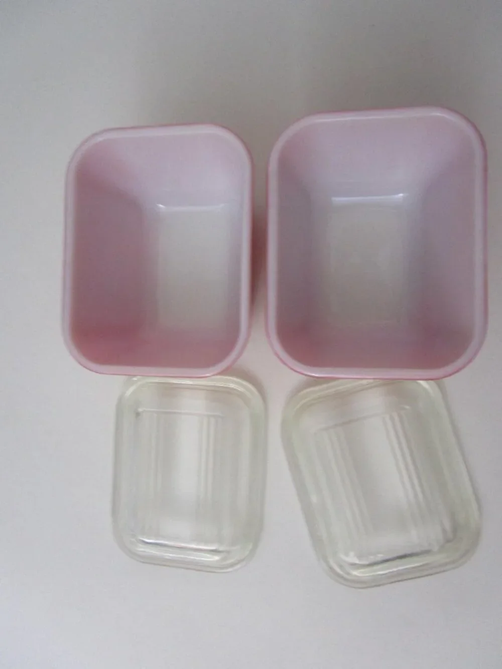 501 Fridgies Primary Red Ridge Top Lids USA Vintage 1950s
